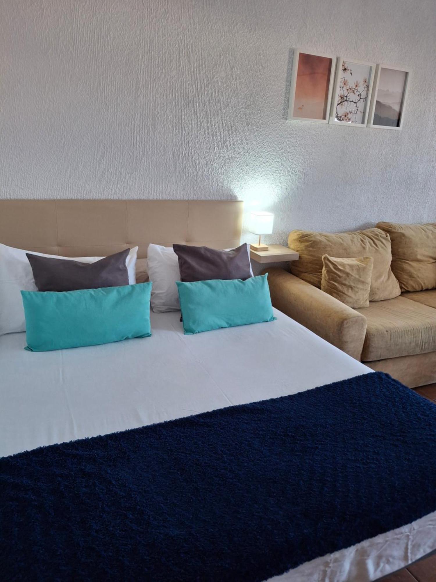 Apartamento Sonia ตอร์เรโมลิโนส ภายนอก รูปภาพ